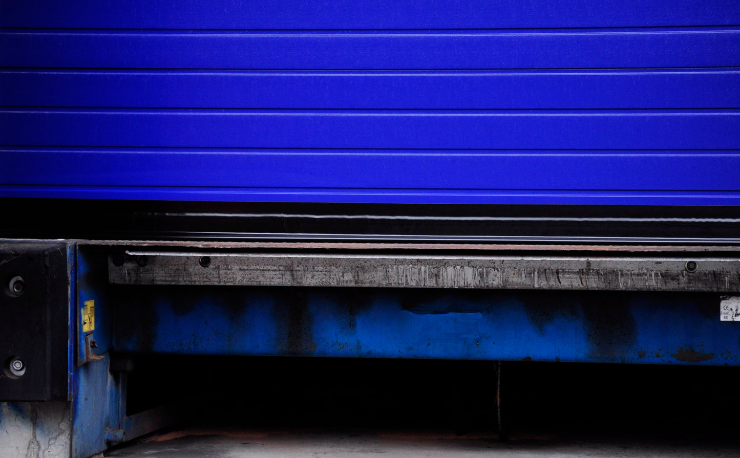 Magnetische Torabdichtung mit Nagerschutz (MTA-N)